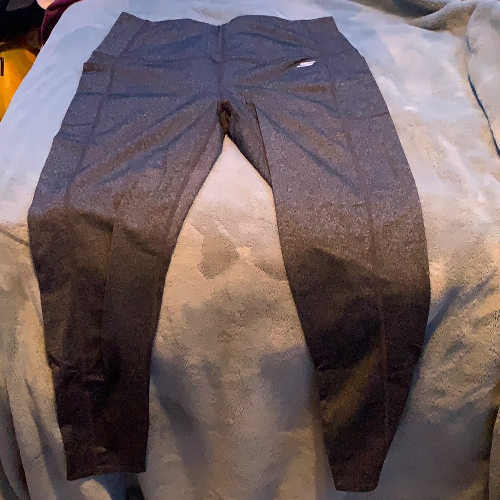 Grey full length sketcher leggings